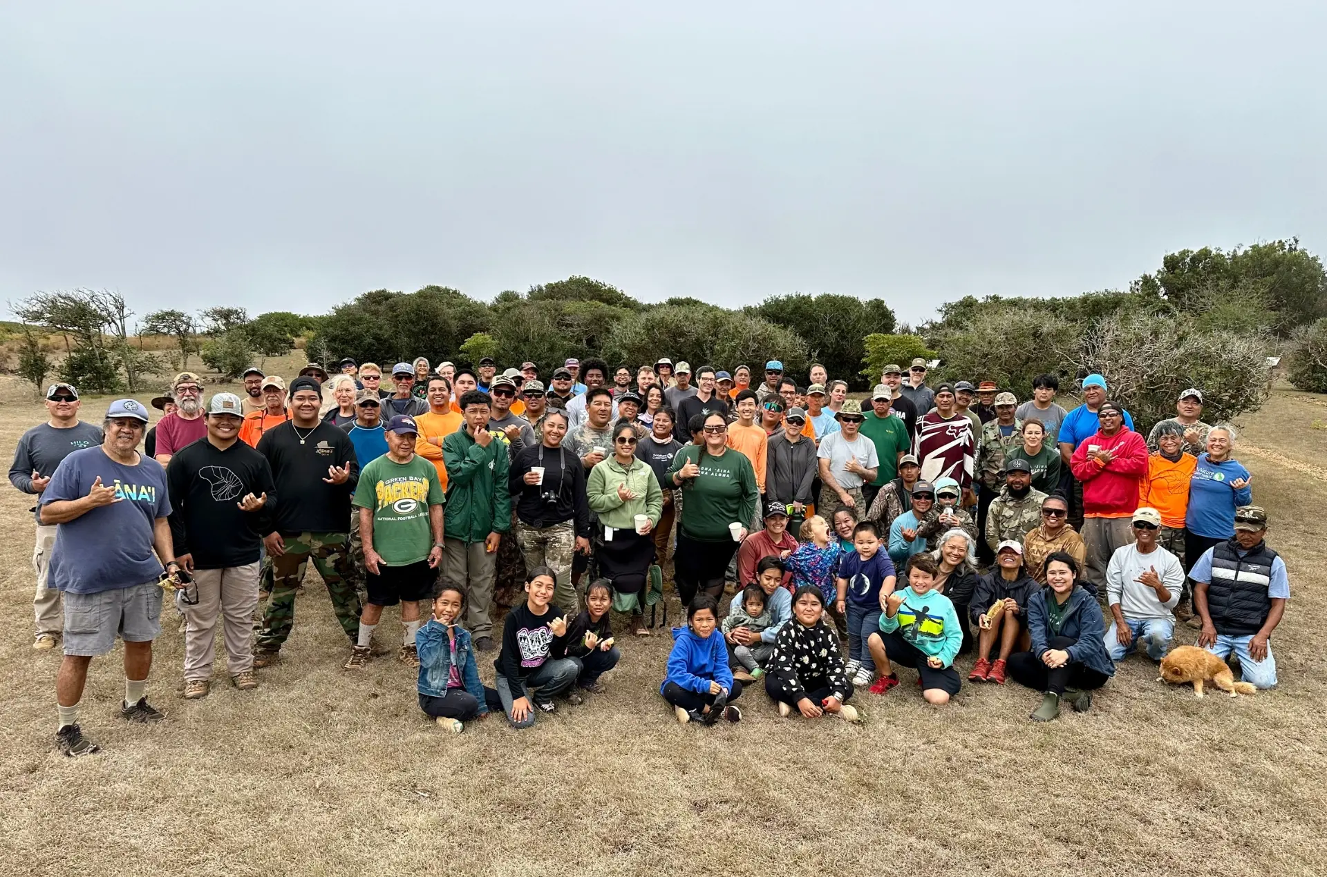 Volunteer Day Kānepuʻu Reserve Volunteers at Kānepuʻu Reserve